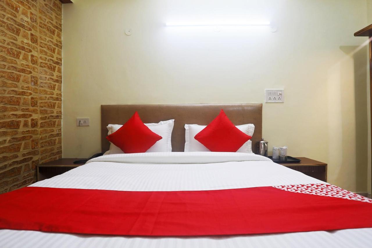 Oyo Mannat Inn Delhi  Exterior photo