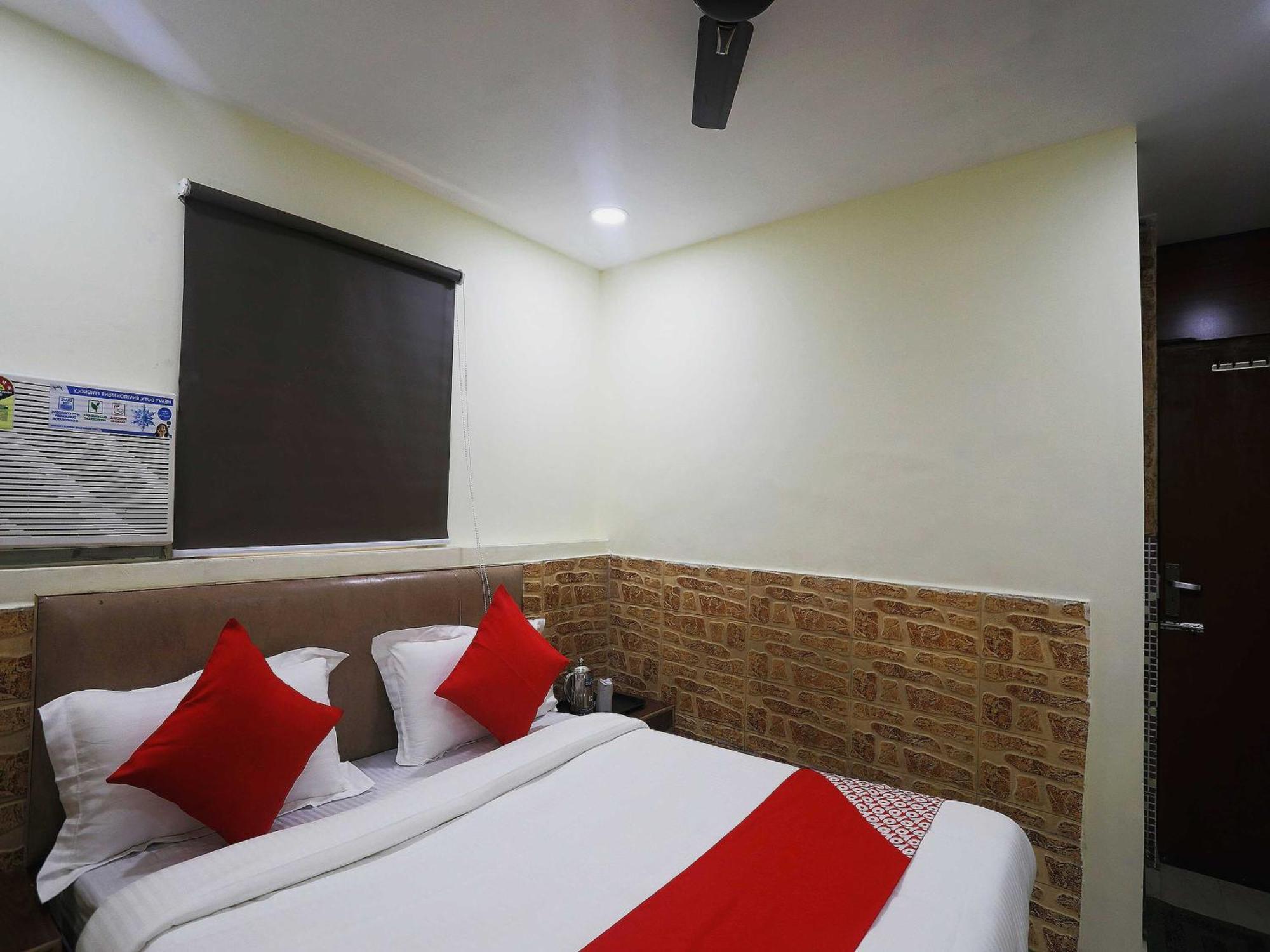 Oyo Mannat Inn Delhi  Exterior photo